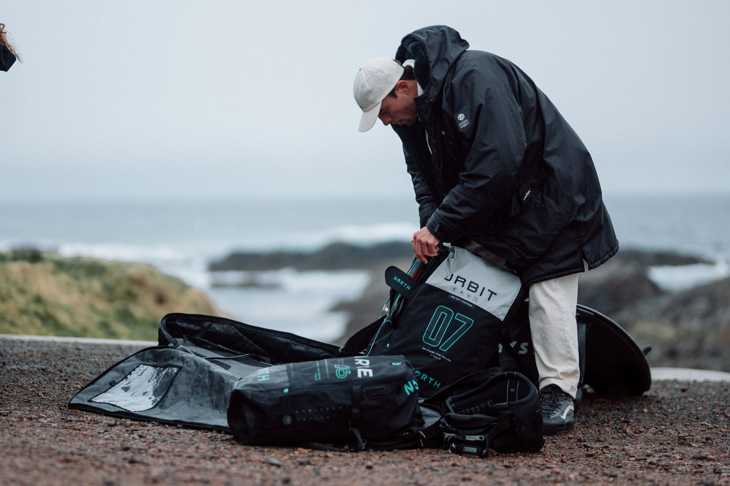 Mystic Elevate Lightweight Boardbag - Boardbags (Wheels)