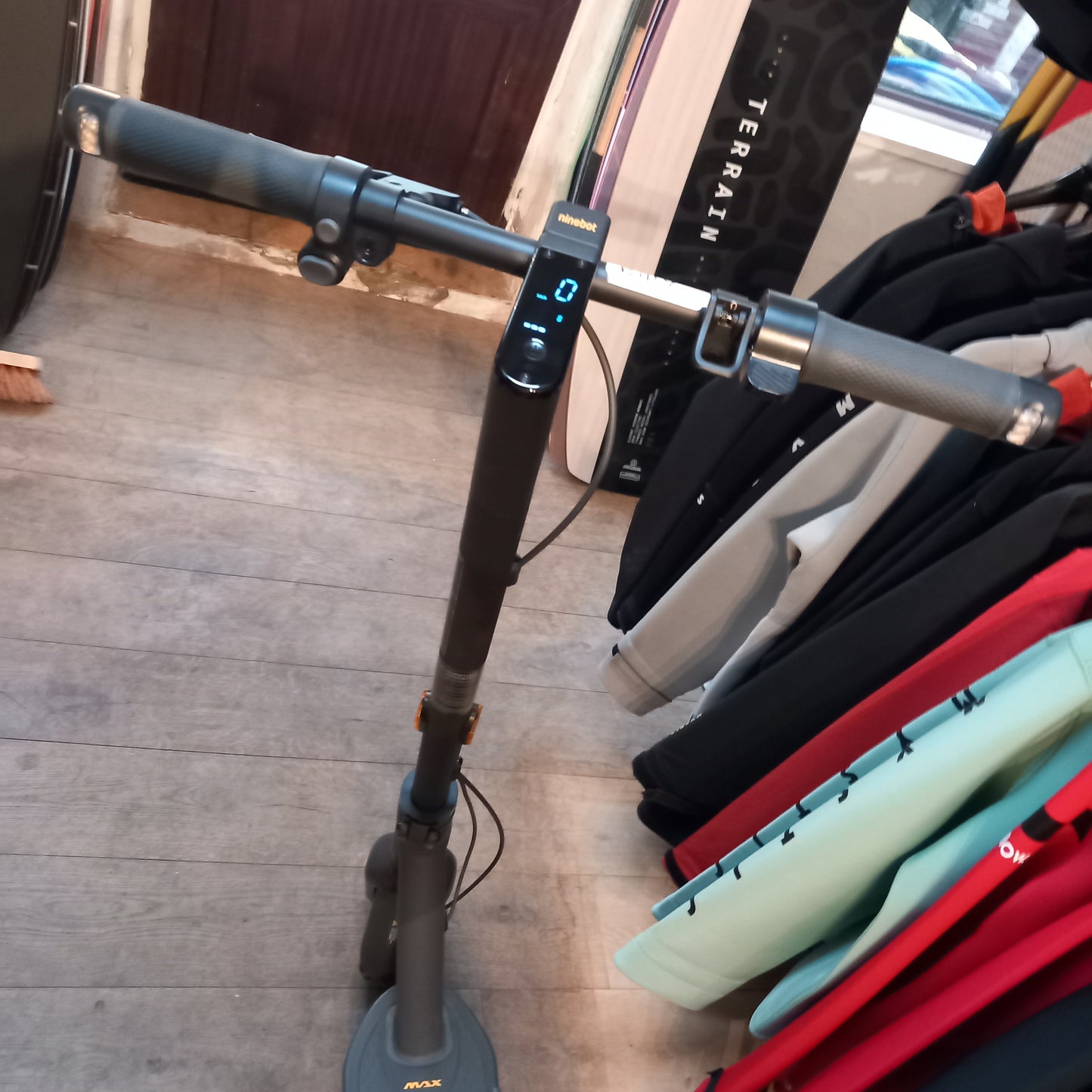Segway Ninebot MAX G2E Kickscooter 900w 36v 15.3Ah USED - E-Steps (GRADE A)