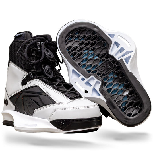 Liquid Force TERRA 6X Bindings | 26 - Boots w/Walk Liners