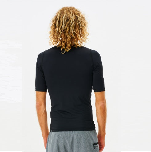 Rip Curl Corps Short Sleeve Uv Tee Black 12Jmrv - S/S Vests