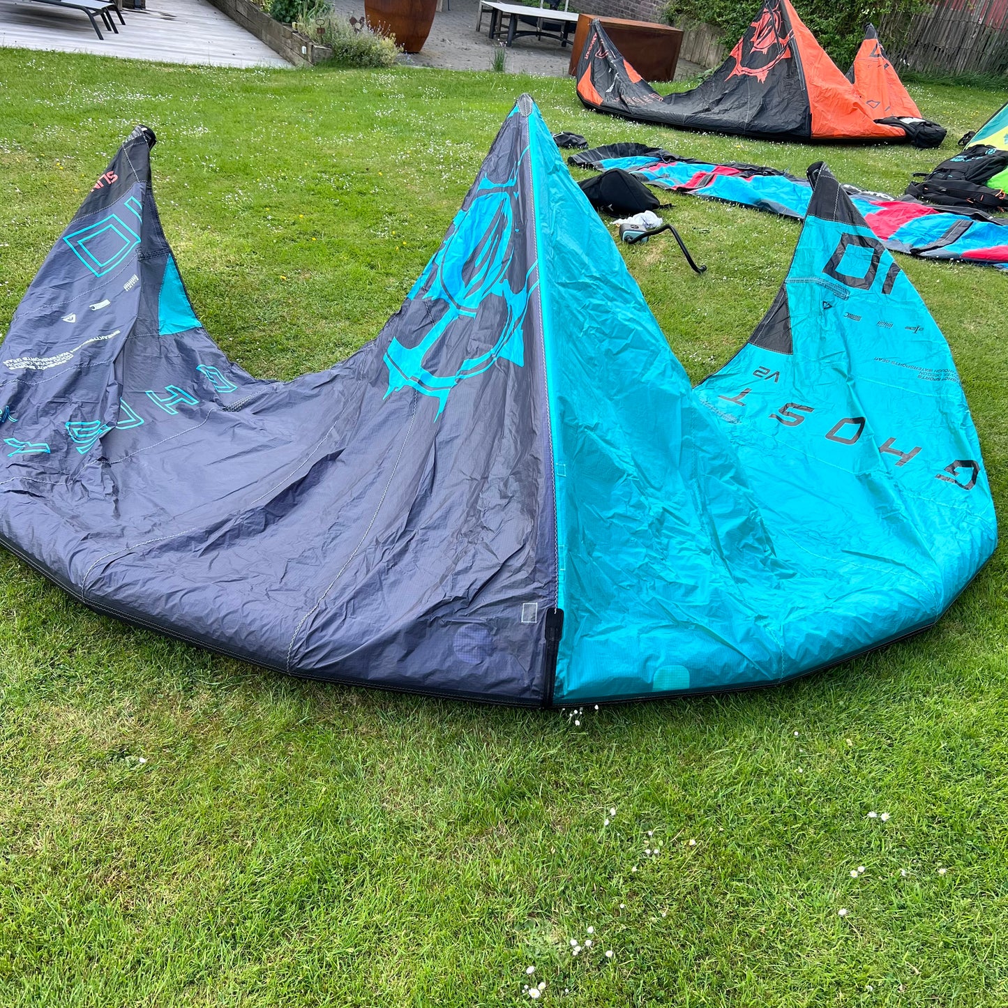 Slingshot 23 10m GHOST V2 Kite Only w/bag USED - Kites (GRADE C)