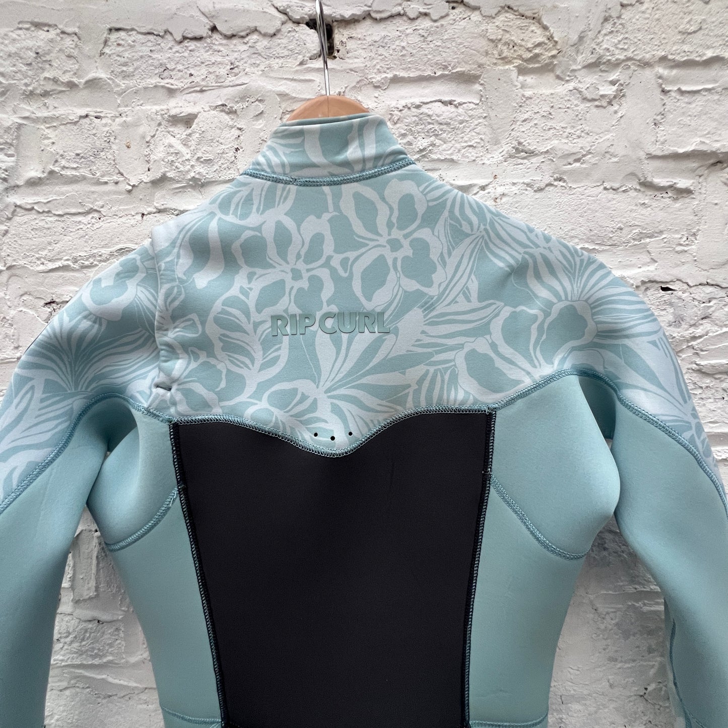 Rip Curl Women Dawn Patrol 3/2 Chest Zip Sublimed Wetsuit Mid Blue 14Wwfs USED - Fullsuit / Front-zip