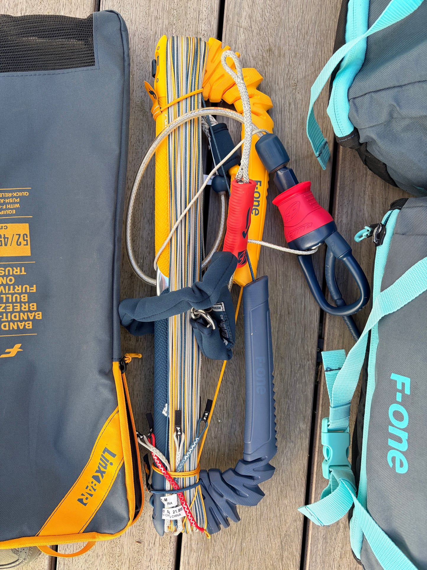 F-One Pack 7+9m BANDIT Kites w 2xbar+ Nobil Board 131x40 USED (Copy) | 21 - Kites (GRADE B)