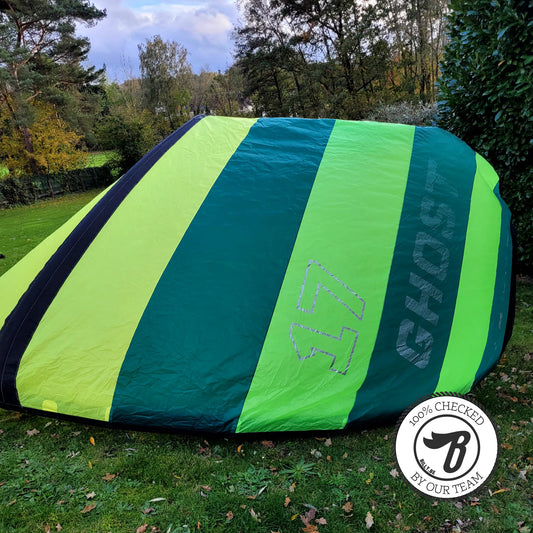 Slingshot 17m GHOST V1 Kite Only w/bag USED - Kites (GRADE C)