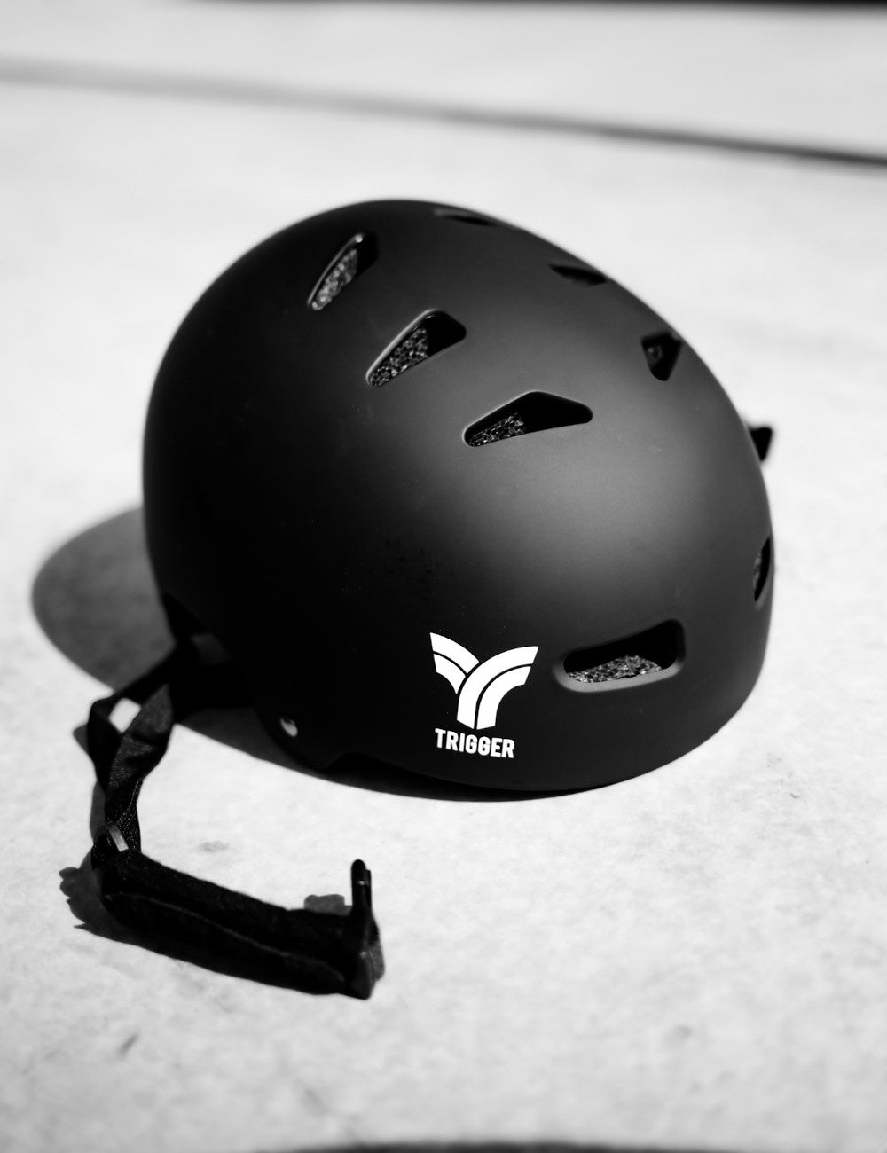 Trigger Integral Extreme Sports Helmet