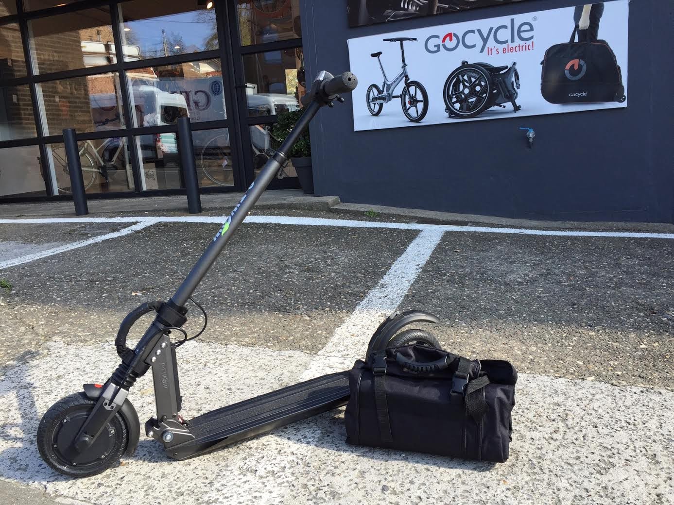 E-Twow Trolley Bag with wheel - Bags