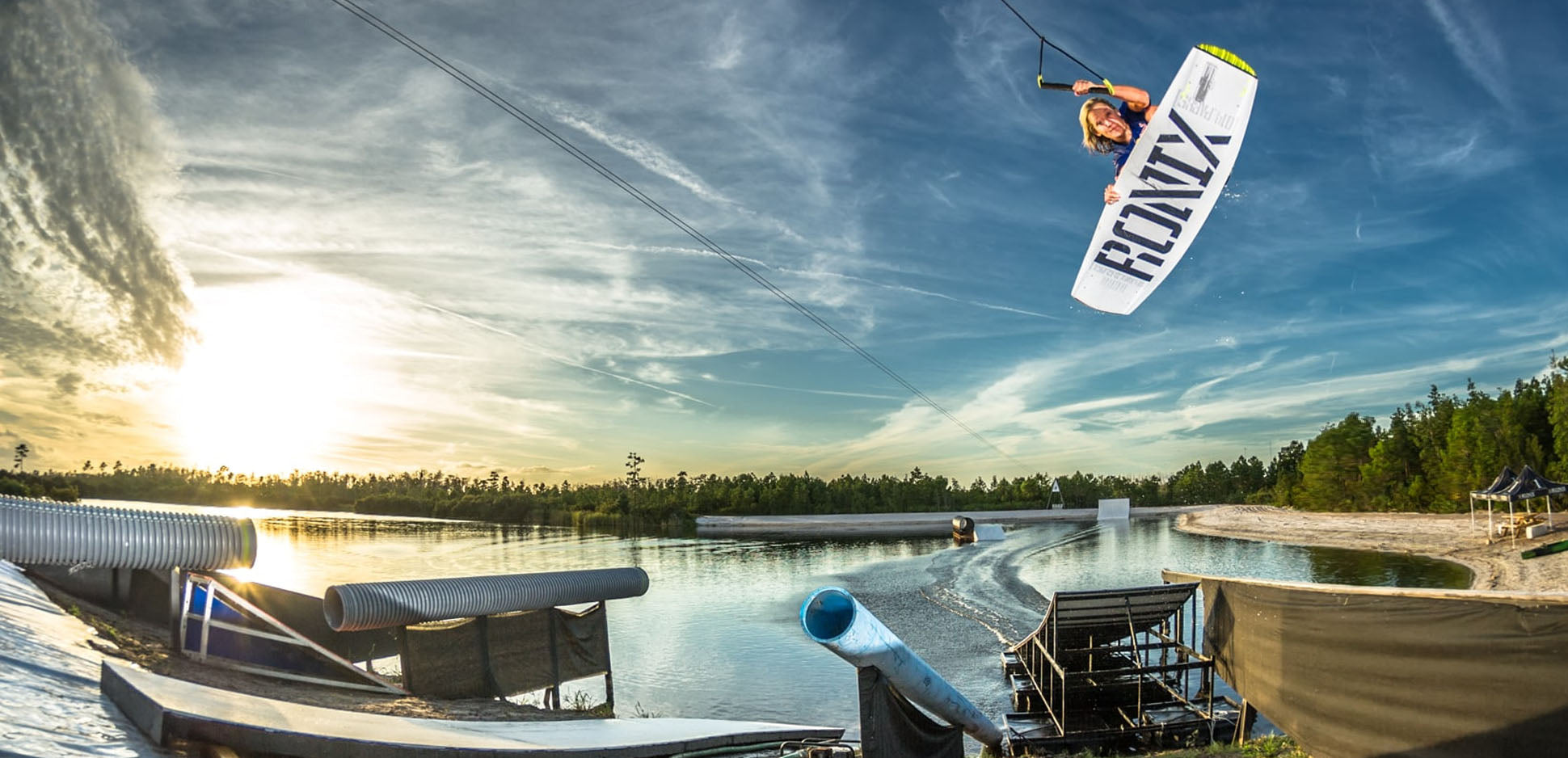 BRANDS > Ronix