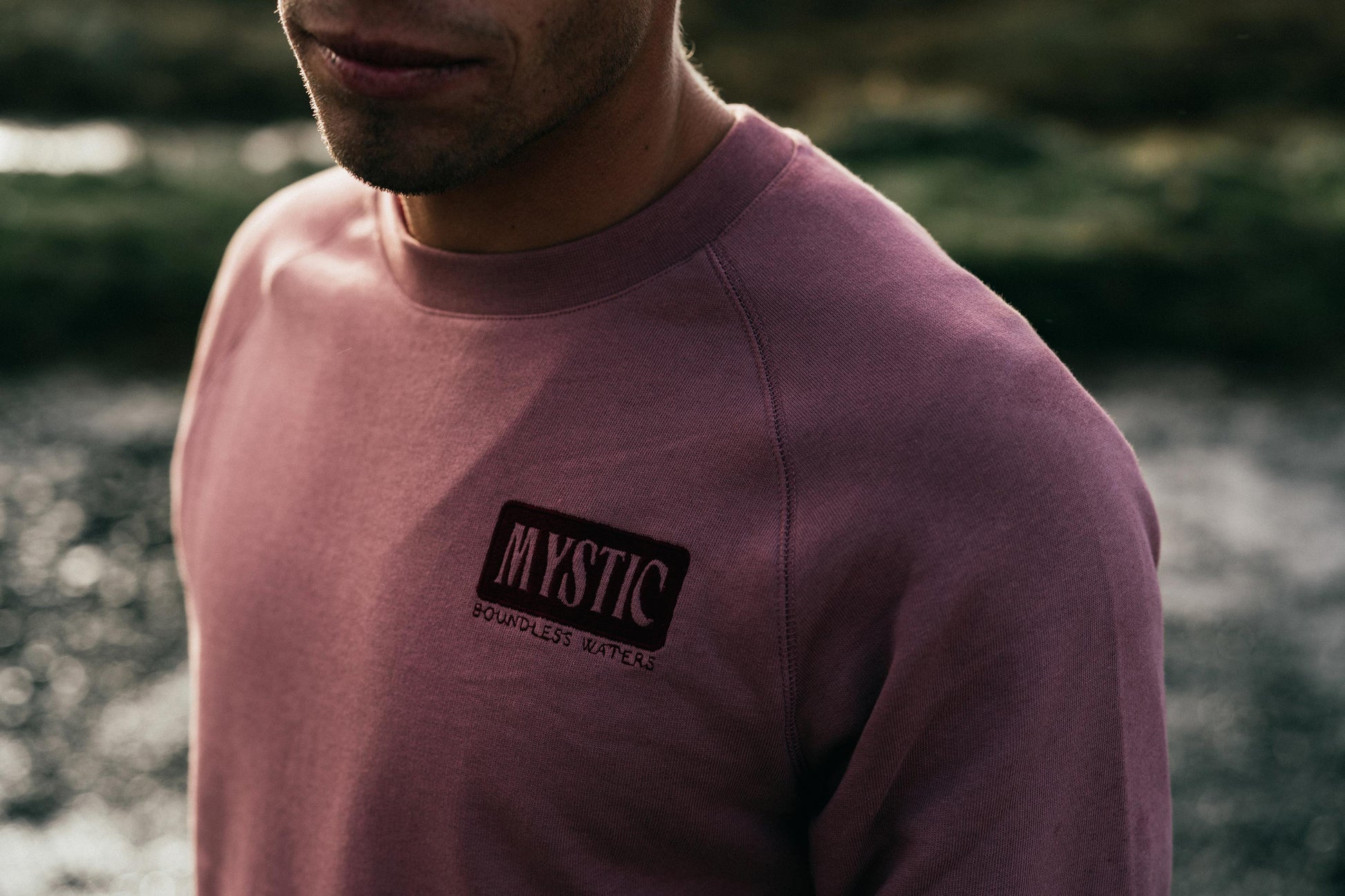 Mystic Mayhem Crew Sweat Summer 24 - Sweats