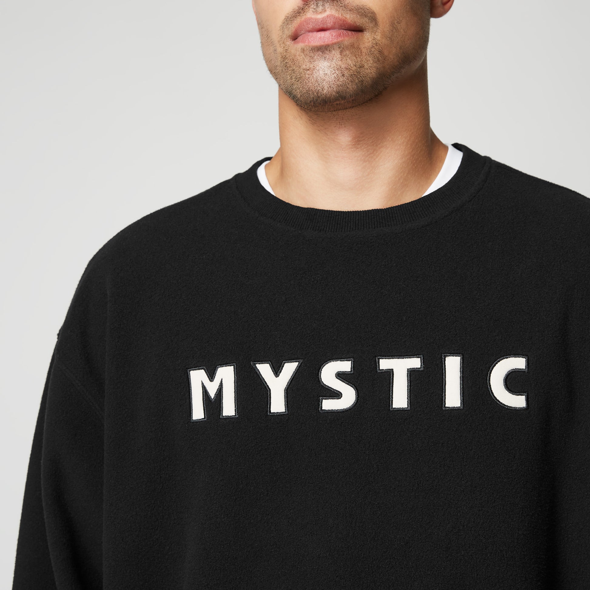 Mystic The Heat Box Crew Sweat | 23 - Sweats