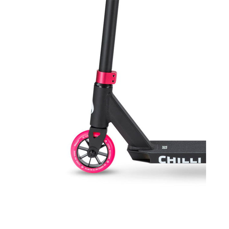 Chilli BASE Freestyle Scooter - Freestyle Steps