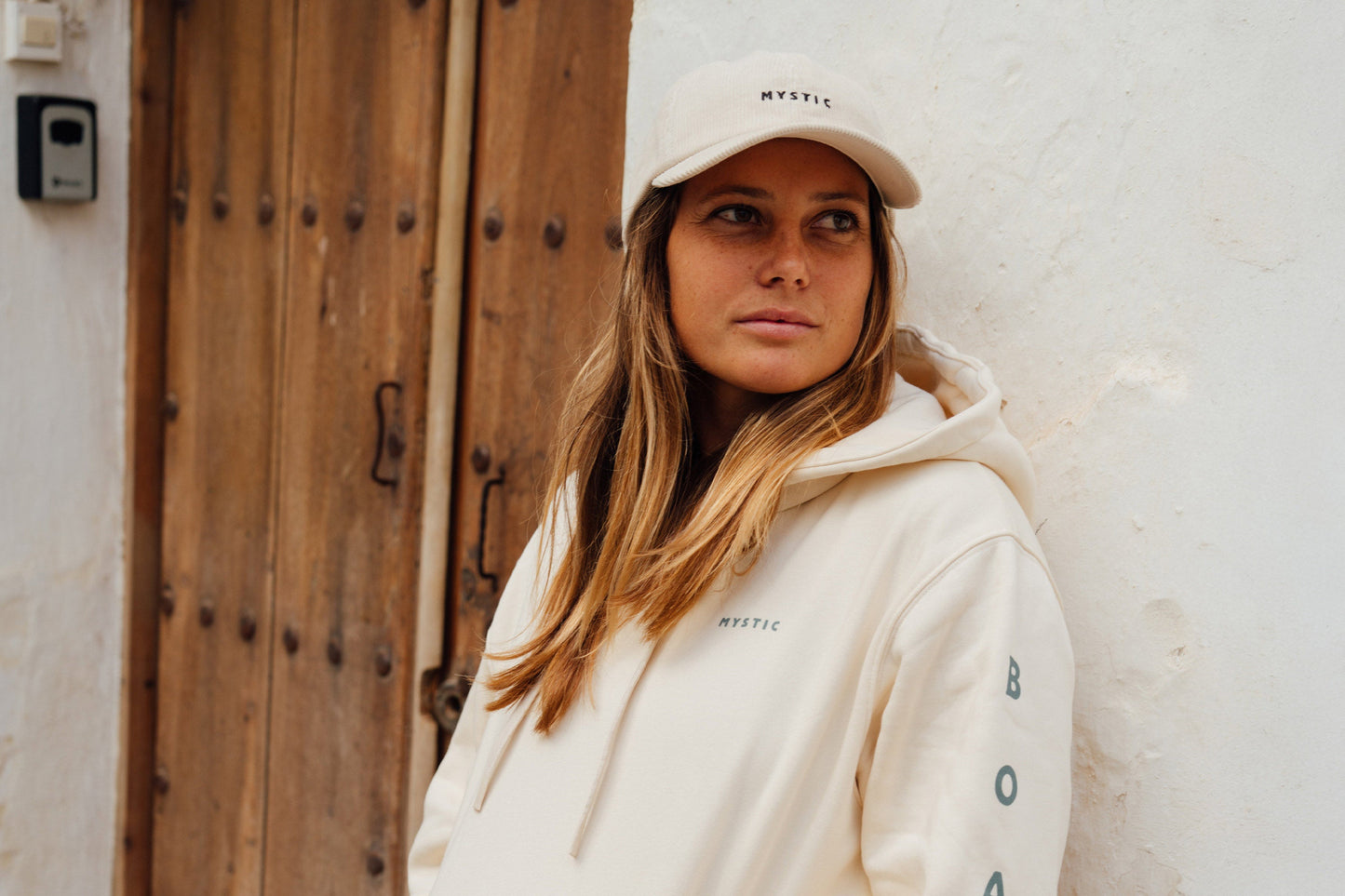 Mystic Bolt Hood Sweat - Hoodies