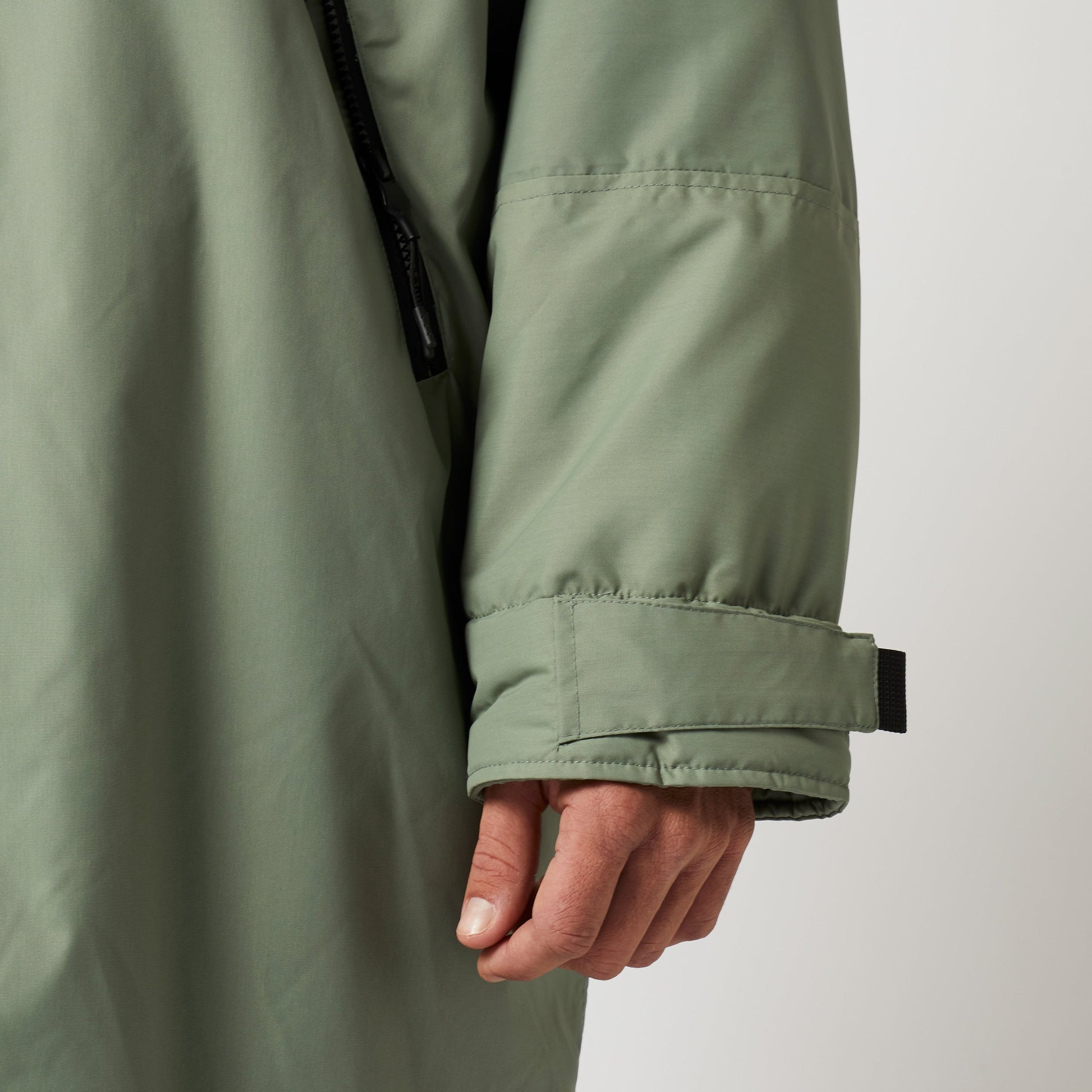 Mystic Poncho Explore | 24 - Ponchos
