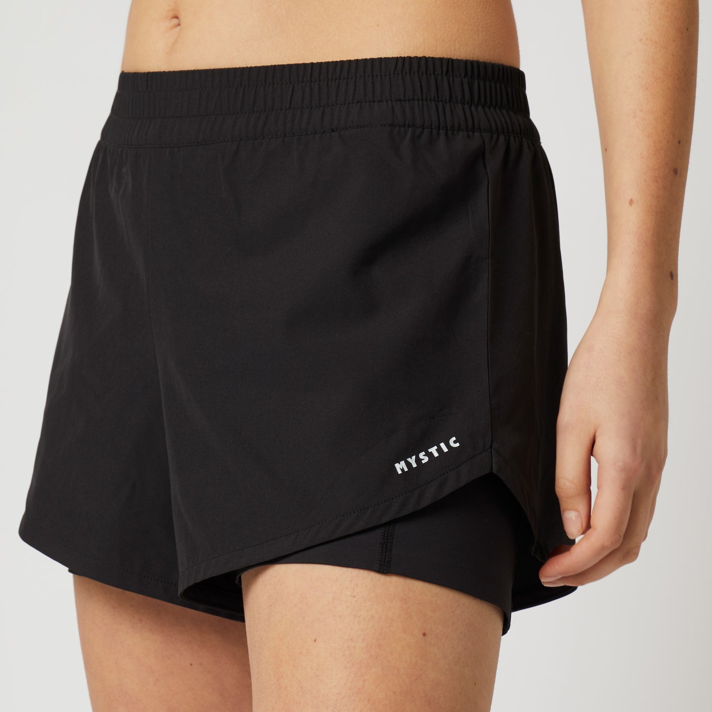 Mystic Ida Lined Sport Shorts Women | 24 - Shorts