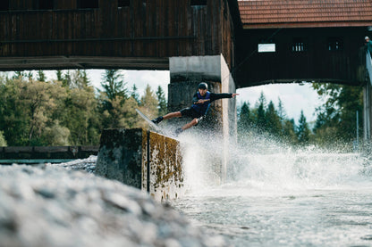 Mystic Mayhem Impact Vest Fzip Wake | 24 - Impact Wake Vests