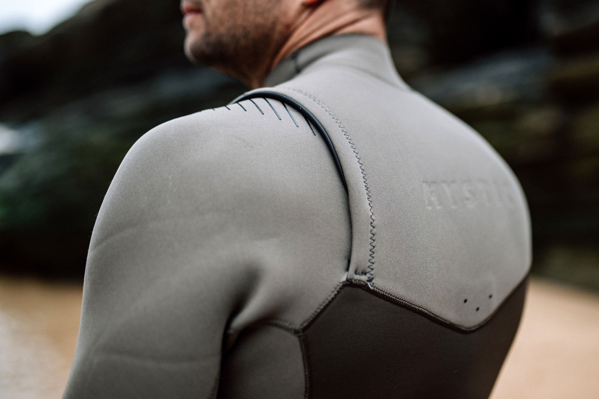 Mystic 25 Motion Fullsuit 5/3mm Fzip | 24 - Fullsuit / Front-zip