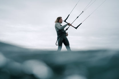 Mystic 25 Motion Fullsuit 3/2mm Fzip | 24 - Fullsuit / Front-zip