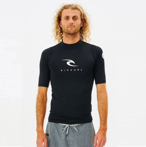 Rip Curl Corps Short Sleeve Uv Tee Black 12Jmrv - S/S Vests