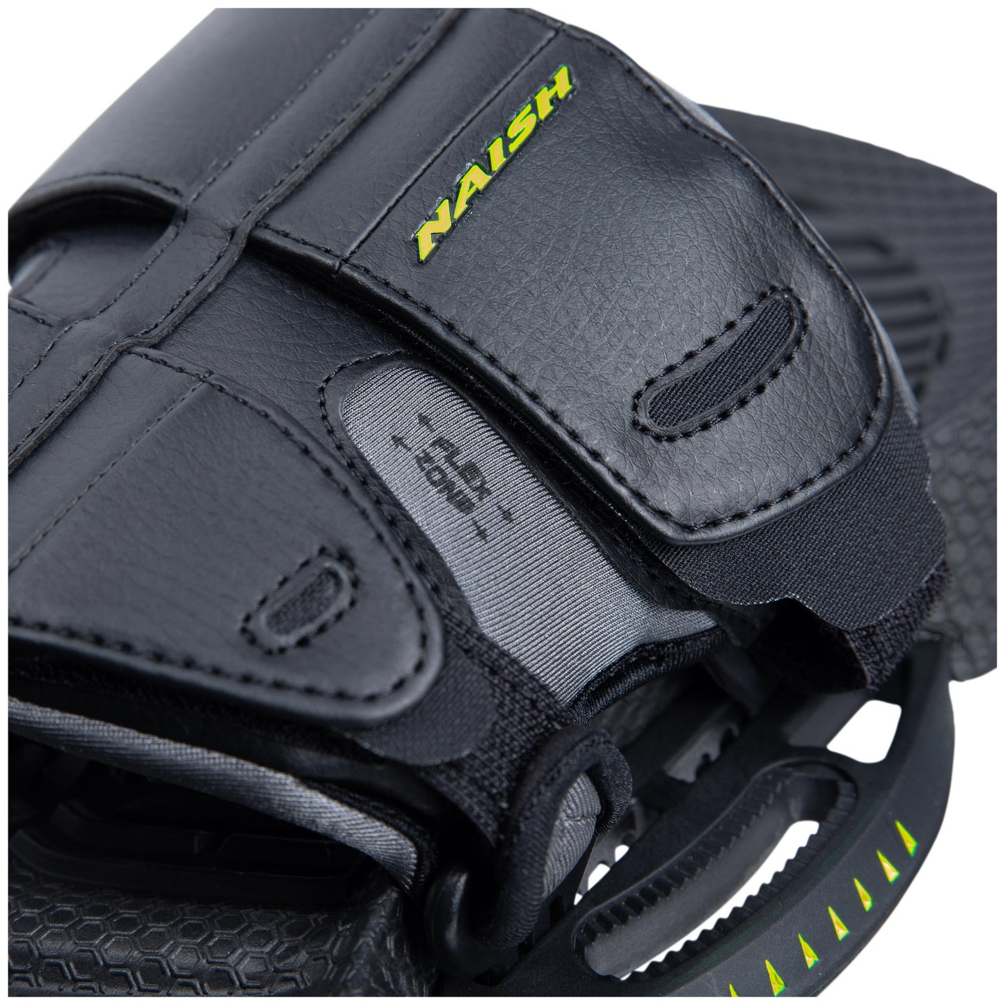 Naish APEX Bindings - Pads & Straps