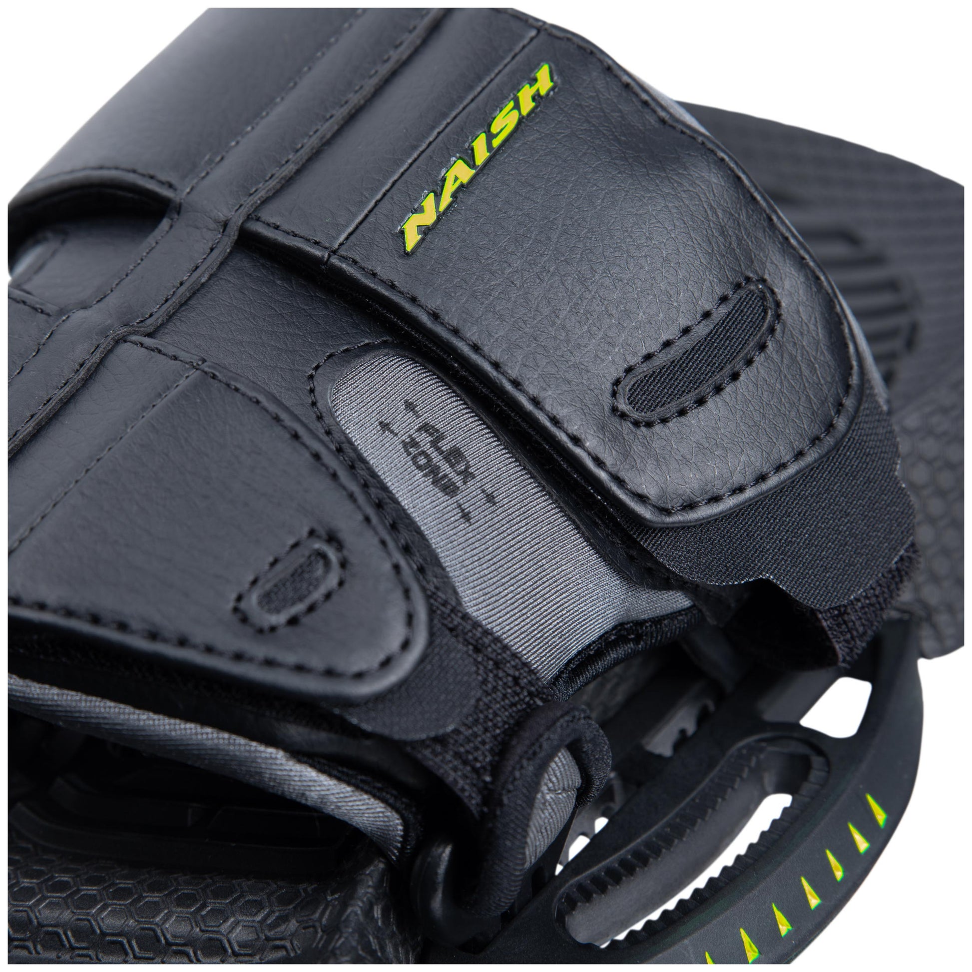 Naish APEX Bindings - Pads & Straps