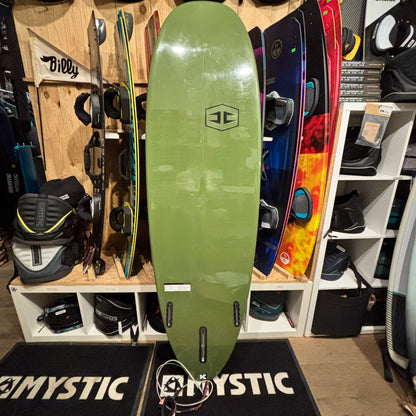 Hurricane green fun board 7'2 complete with fins + wax + Creature travel bag USED - Fun Boards (GRADE B)