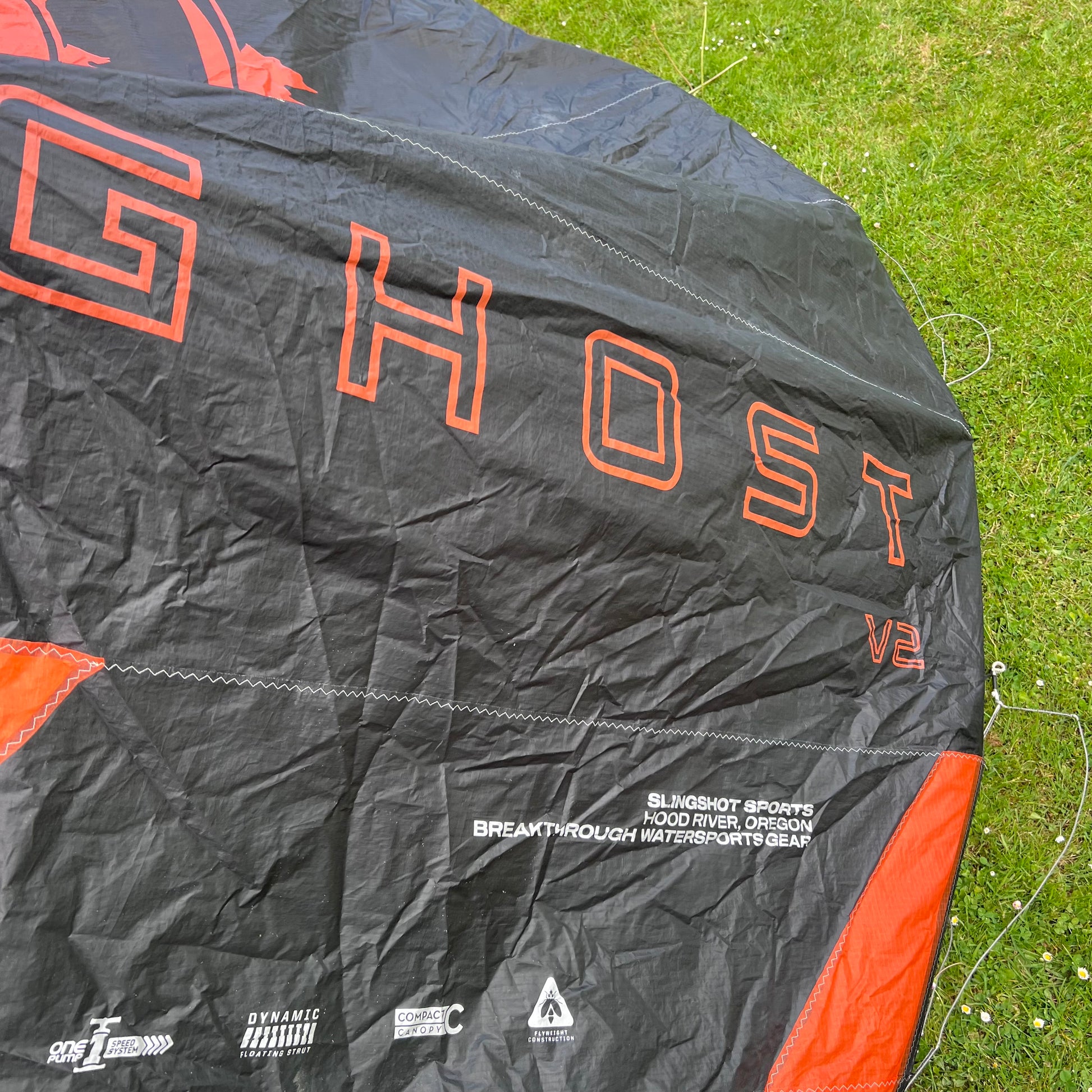 Slingshot 10m GHOST V1 Kite Only w/bag USED - Kites (GRADE C)