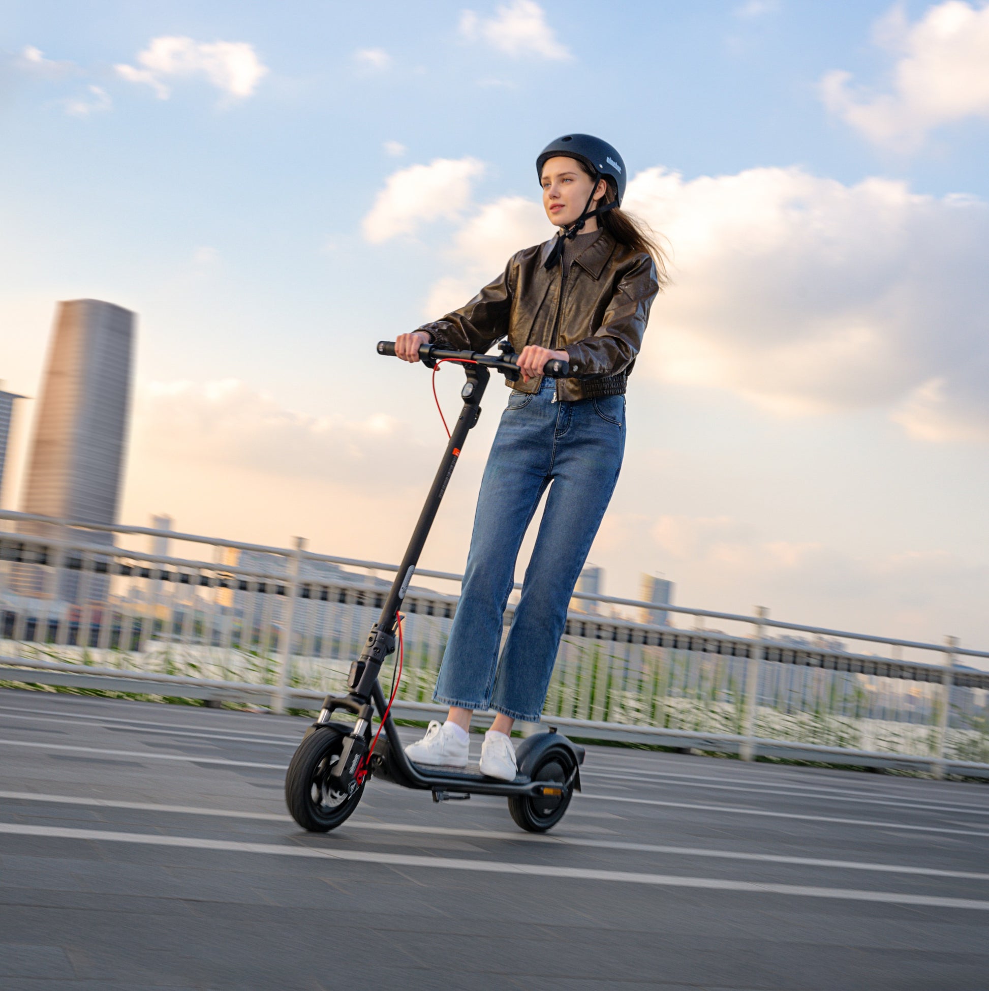 Segway Ninebot F2 PRO E II Kickscooter 900w 36v 460 Wh - E-Steps