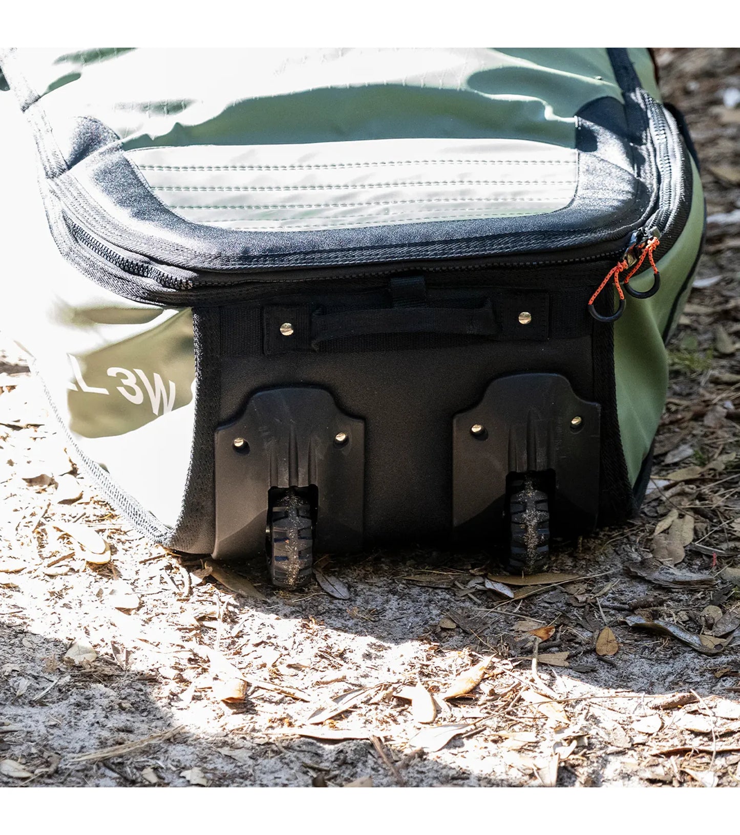 FCS Travel 3 Wheelie Shortboard / Fish Board Bag GO-Light