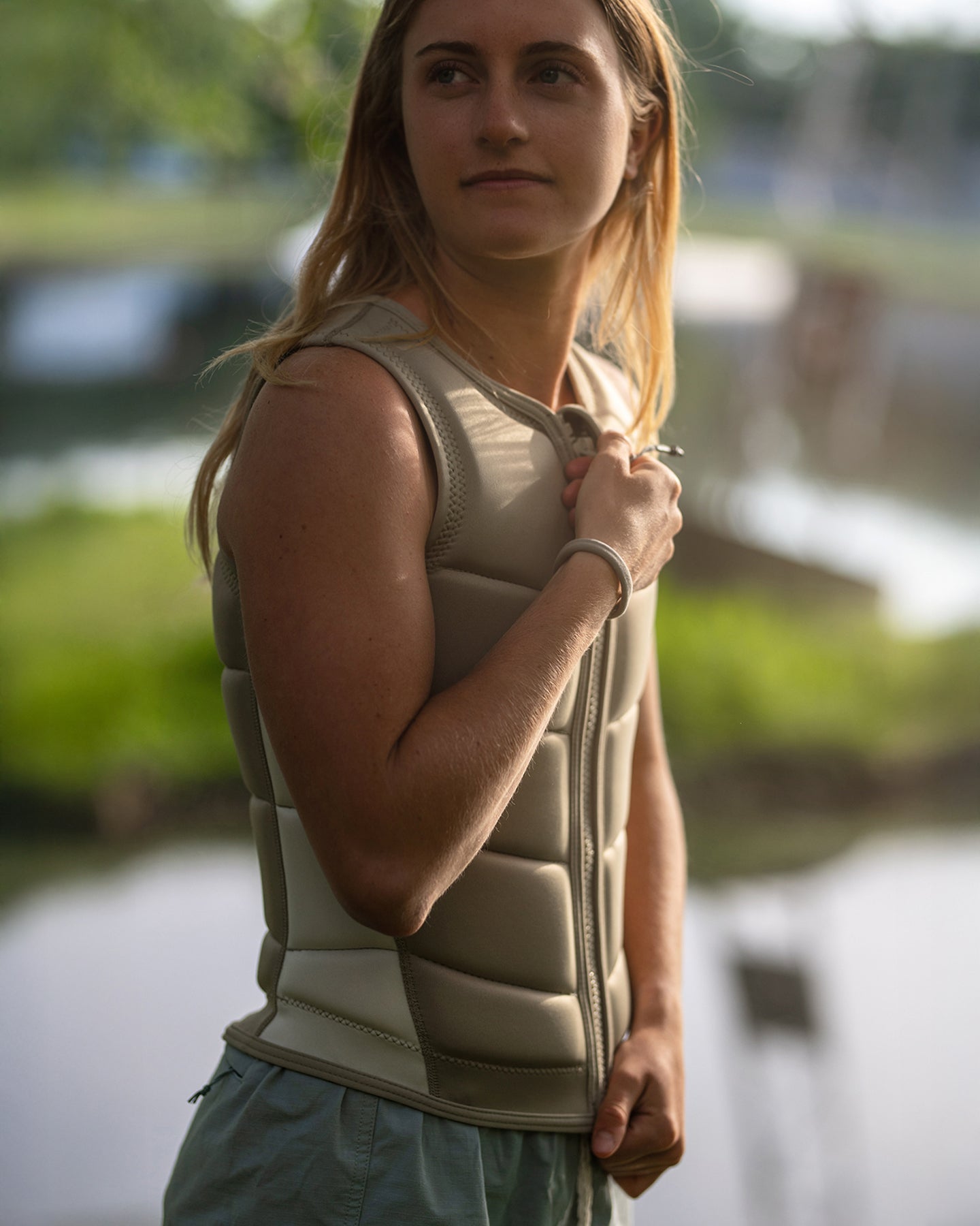 Follow Corp Ladies | 26 - Impact Wake Vests