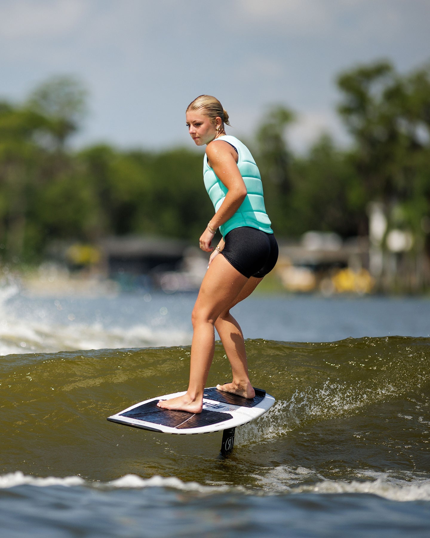 Follow Corp Ladies | 26 - Impact Wake Vests