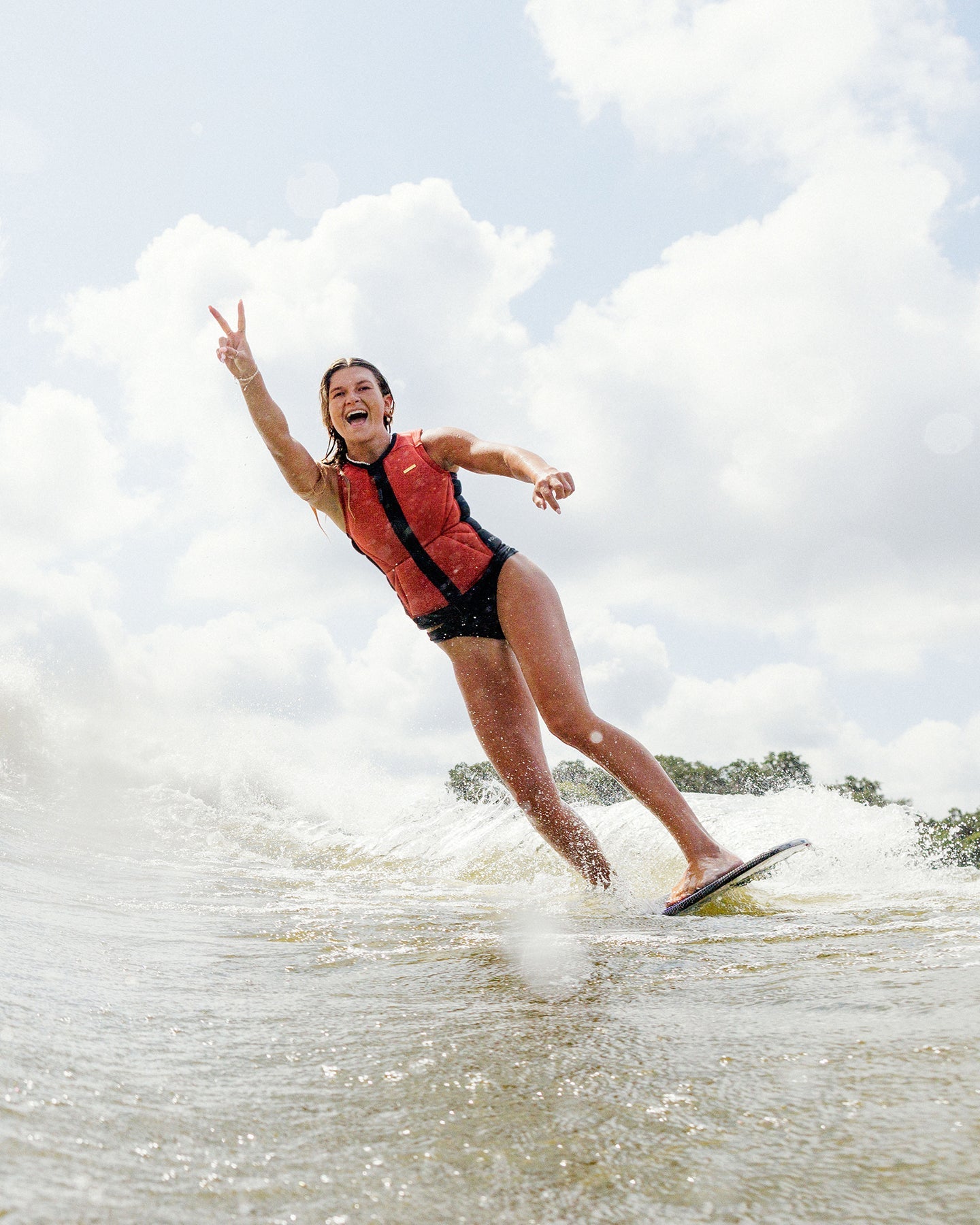 Follow Cleo | 26 - Impact Wake Vests