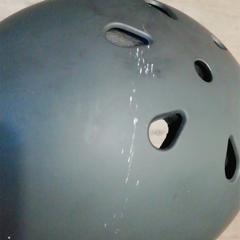 2021 Follow Pro Helmet - Black | USED / GRADE B - Helmets (GRADE B)
