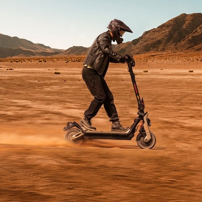 Segway Ninebot GT3 PRO E Scooter 7000w 72v - E-Steps