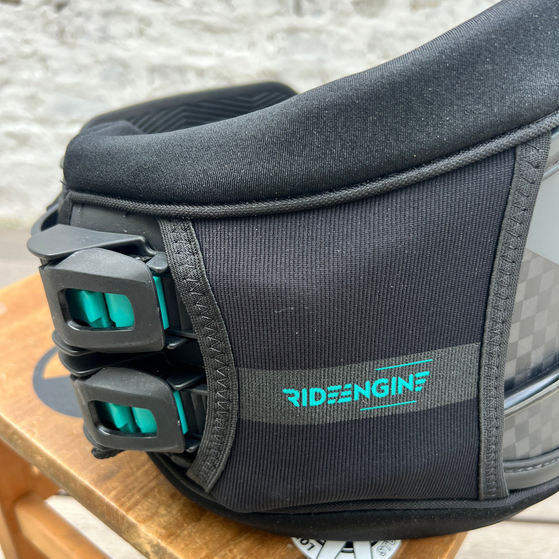 Ride Engine Elite Carbon Type 1 Hyperlock Harness w/spreader Bar USED | 25 - Kite Waist Hardshell (GRADE A)