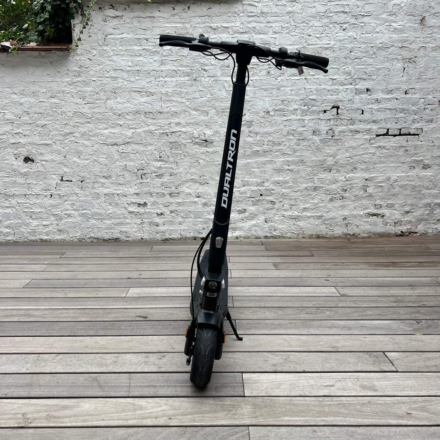 Dualtron DOLPHIN 450w 36v 7.8Ah USED - E-Steps