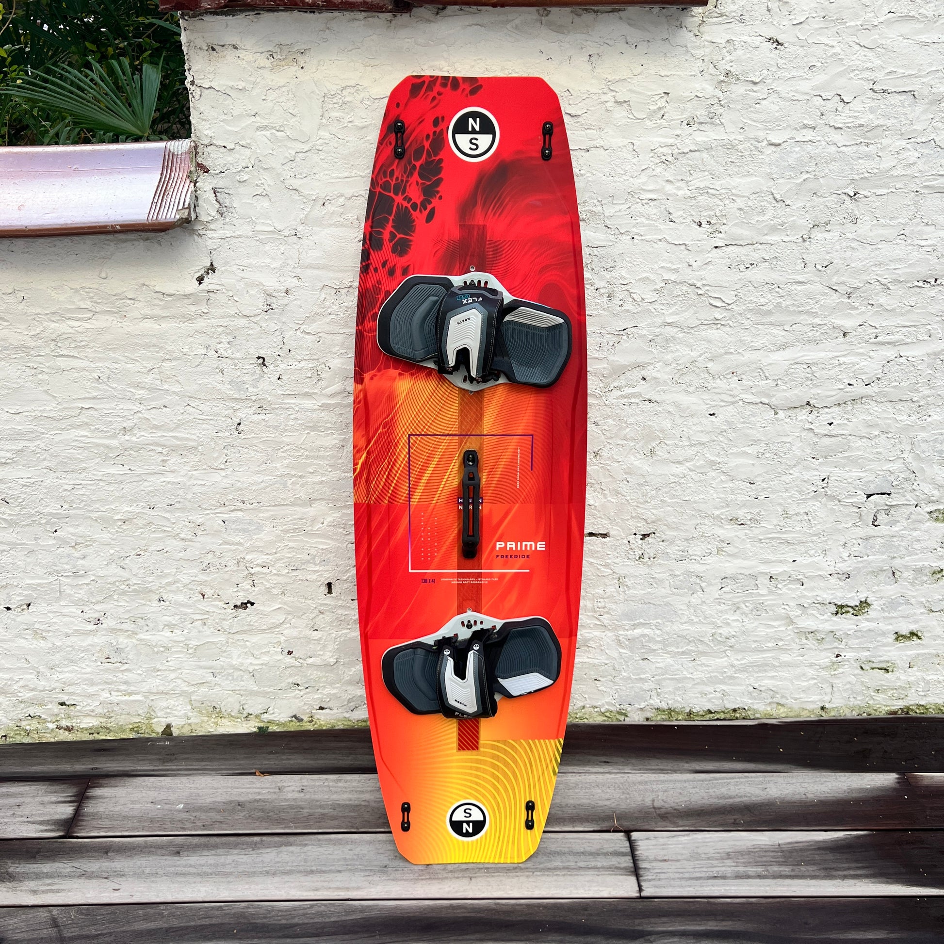 North Prime TT 138cm COMPLETE Board Prime-001 USED | 25 - Twintips (Ungraded)