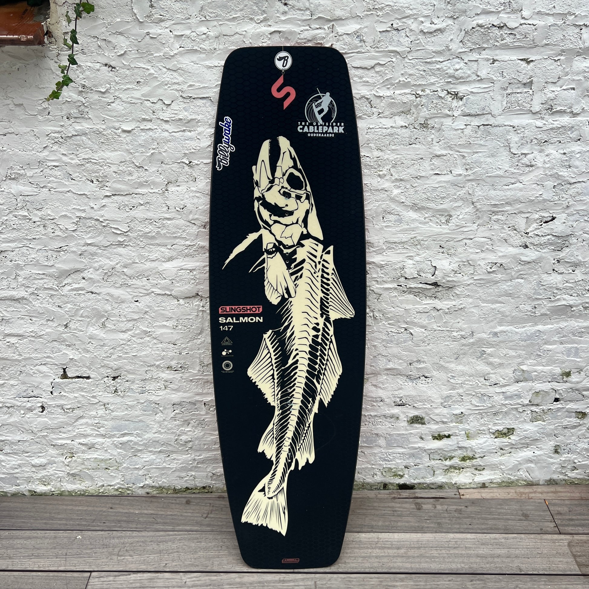 Slingshot SALMON Wakeboard 147cm WK-020 USED | 25 - Wakeboards (GRADE B)