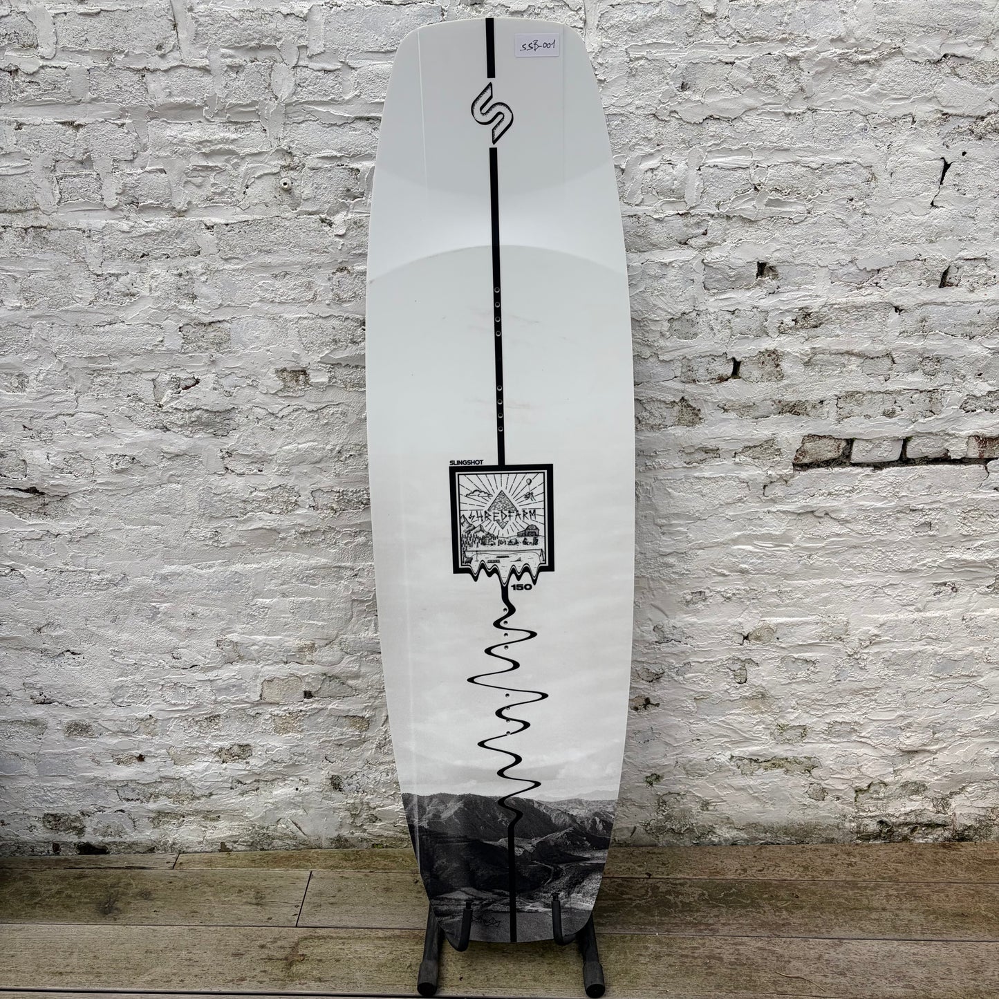 Slingshot Shredfarm Wakeboard USED Test board Ssb-001 | 26