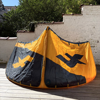 F-One Pack 7+9m BANDIT Kites w 2xbar+ Nobil Board 131x40 USED (Copy) | 21 - Kites (GRADE B)