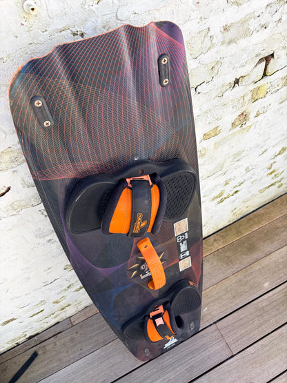 F-One Pack 7+9m BANDIT Kites w 2xbar+ Nobil Board 131x40 USED (Copy) | 21 - Kites (GRADE B)