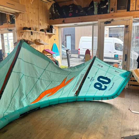 F-One 9m BANDIT XV Kite Only w/bag USED - Kites (GRADE B)