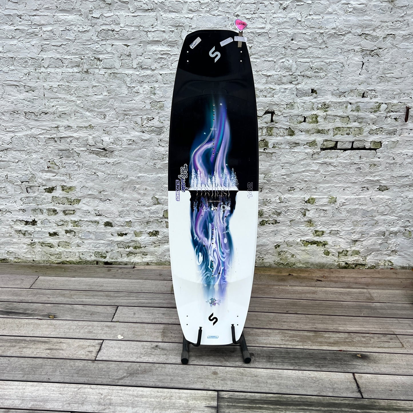 Slingshot CONTRAST Wakeboard 142cm - NUM7 USED | 24 - Wakeboards (GRADE A)