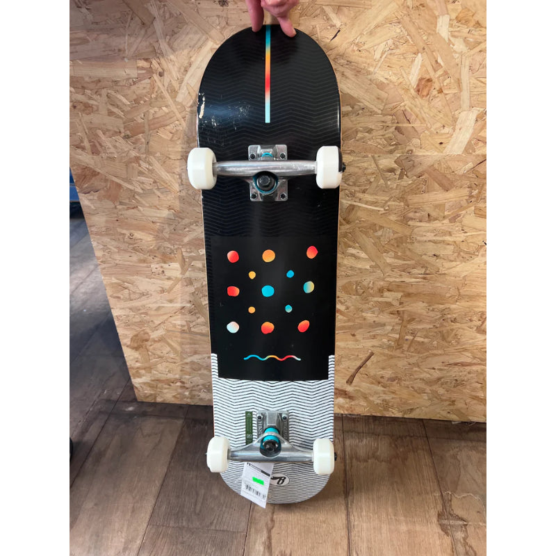 Globe G1 Nine Dot Four 8'0 - Black White 10525375 - BLKWHT - complete Skateboard USED - Skateboards (GRADE A)