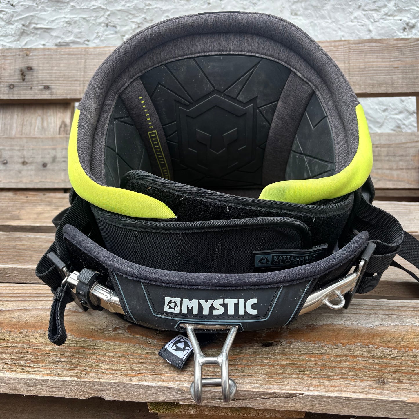 Mystic WARRIOR Harness w/spreader Bar USED - Kite Waist (GRADE B)