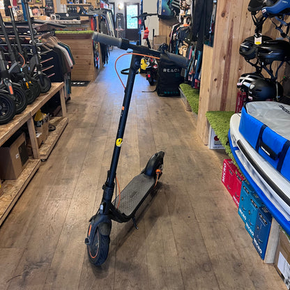 Segway Ninebot Kickscooter F40 E - 3380km USED - E-Steps (GRADE C)