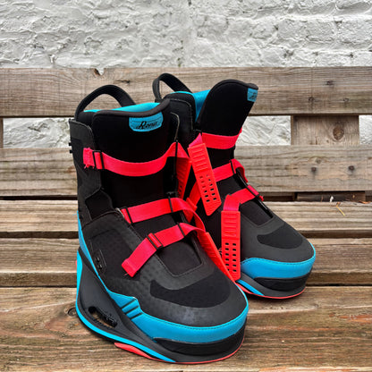 Slingshot Ronix Supreme Wakeboots M//L - SSB02 USED - Open Toe Boots (GRADE A)