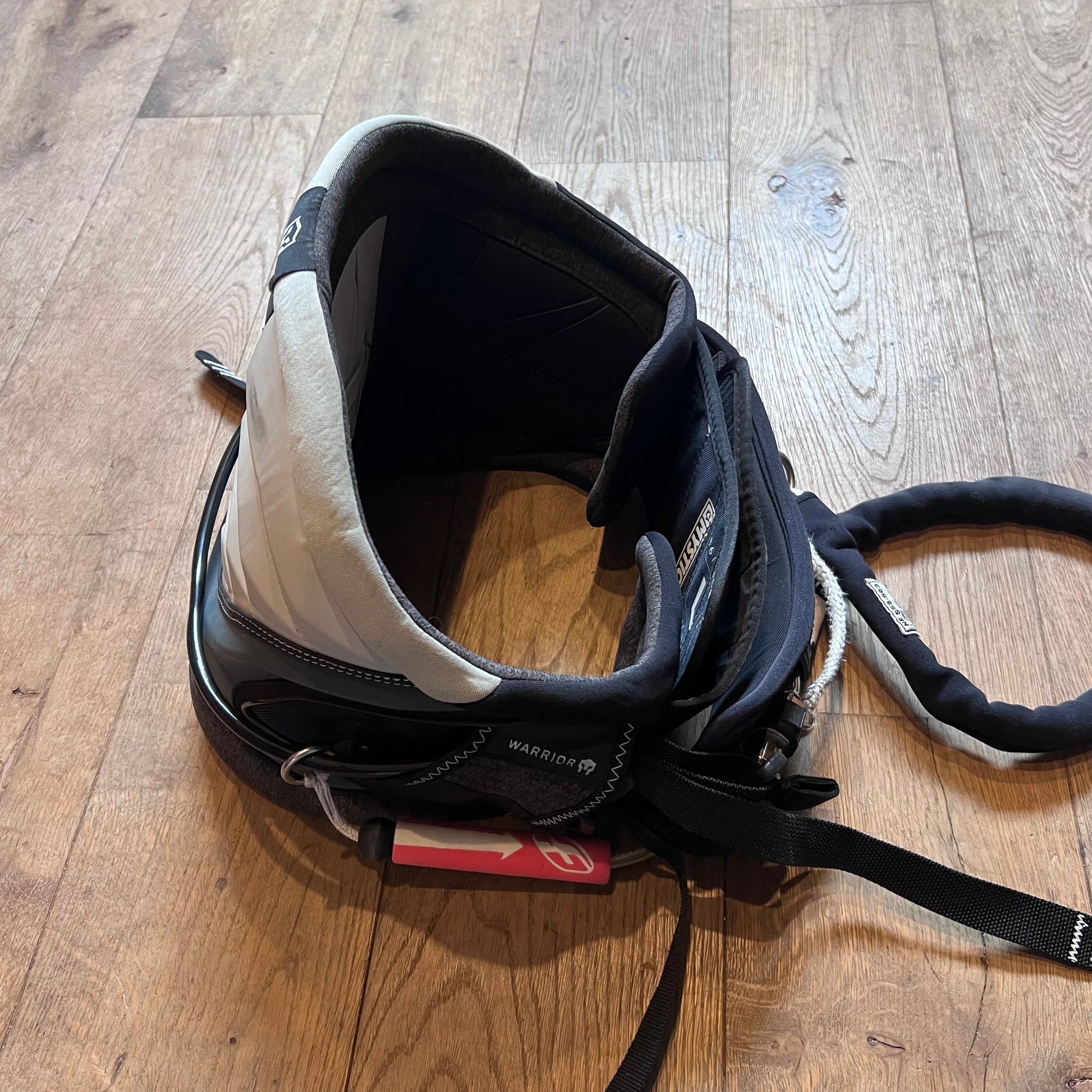 Mystic WARRIOR Harness Harness w/slider USED | 17 - Kite Waist (GRADE A)