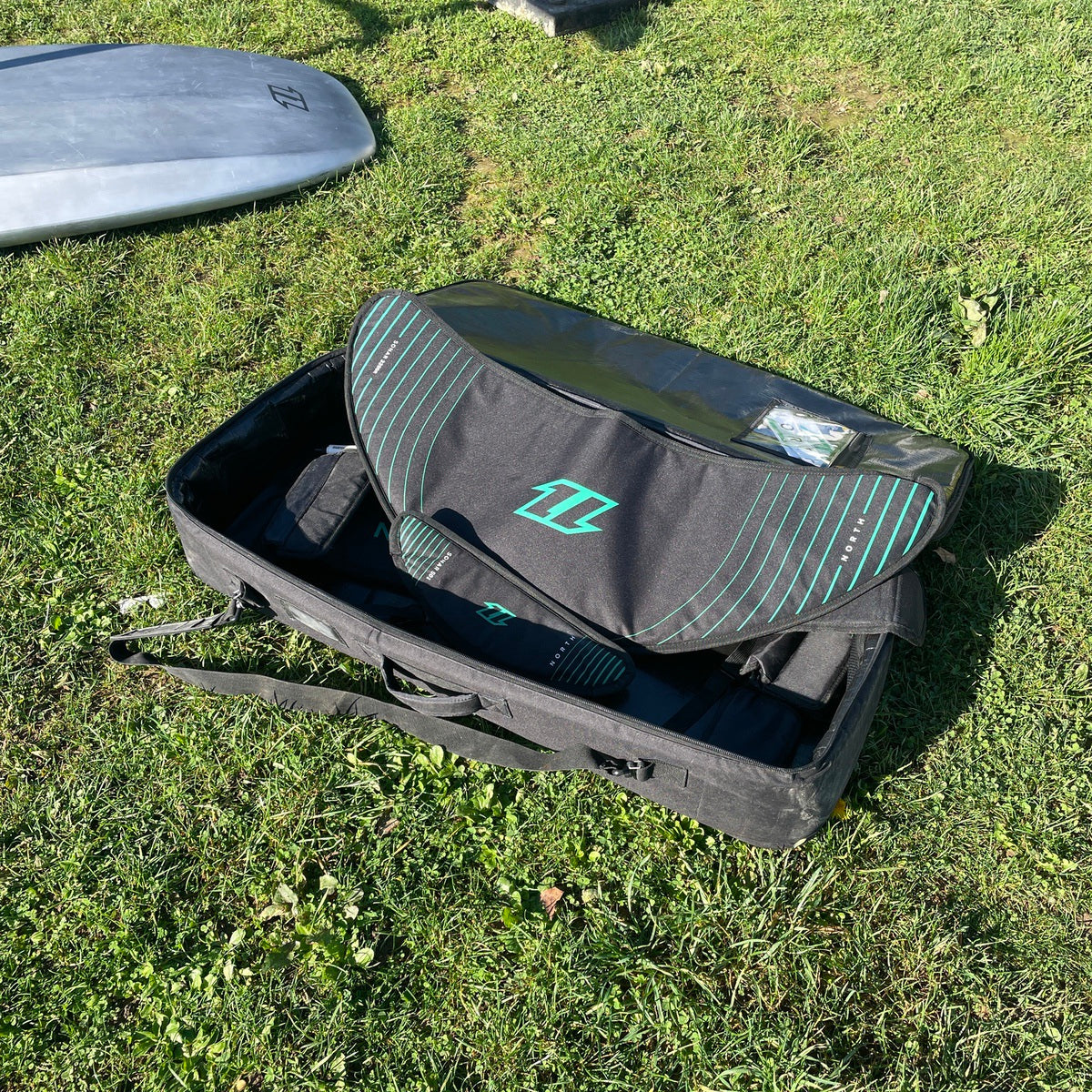 North Pack Seek 6'4 132L + Sonar Carbon CF85cm with FW 2200 USED - Full Sets (GRADE B)