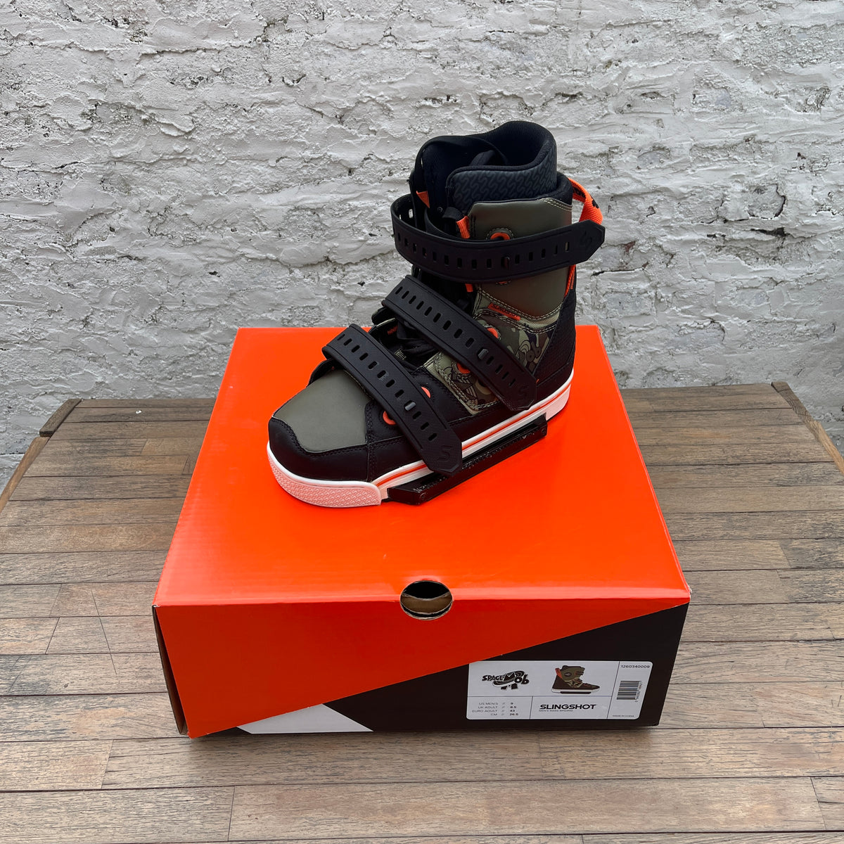 Slingshot Space Mob Boots | 26 -  USED US 9