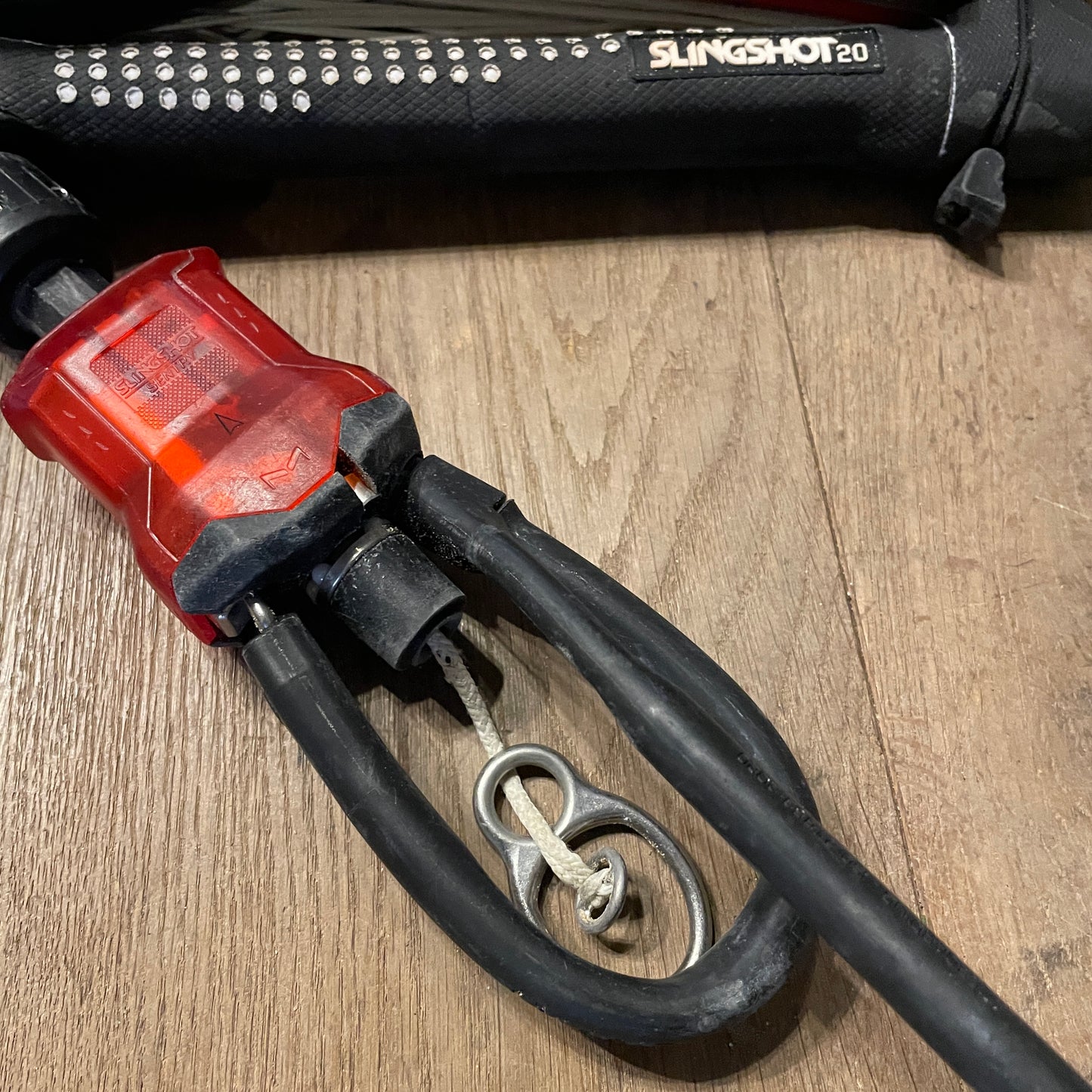 Slingshot 20 in THE SENTRY V1 Control Bar USED - Bar & Lines (GRADE B)