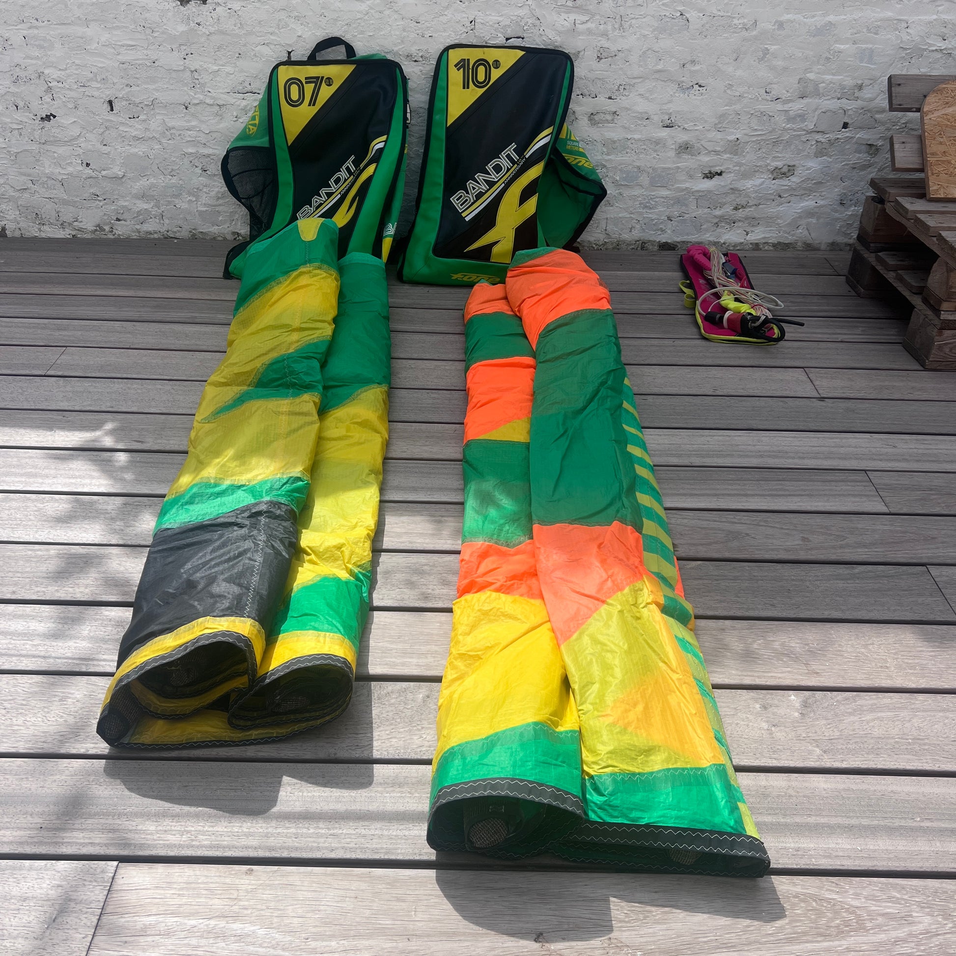 F-One Bandit 7+10m Kites w/bar USED | 17 - Kites (GRADE B)